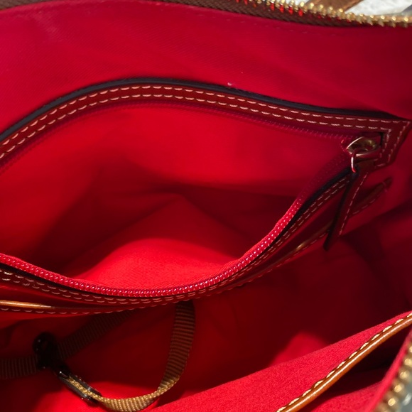 Dooney & Bourke Green Leather Shoulder Bag - Picture 5 of 10